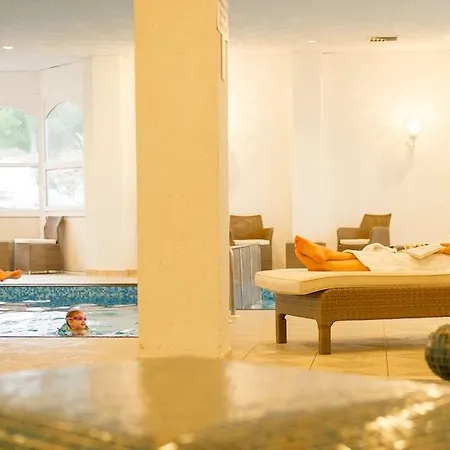 The Royal Duchy Hotel 4*